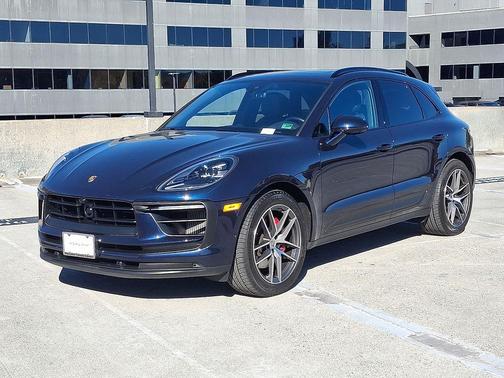 2022 Porsche Macan S