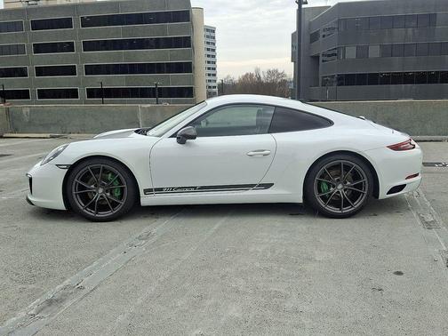 2019 Porsche 911 Carrera T