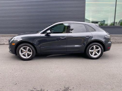 Grey 2019 Porsche Macan Macan