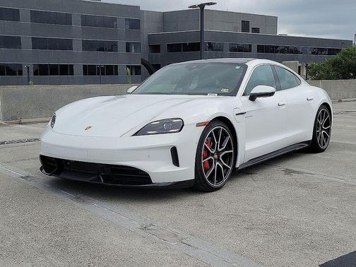 2025 Porsche Taycan 4S
