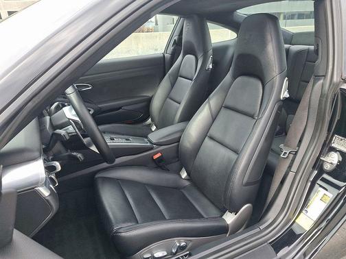 2017 Porsche 911 Carrera