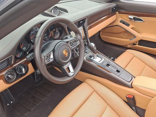 2019 Porsche 911 Turbo