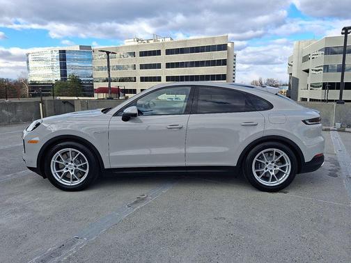 2026 Porsche Cayenne Cayenne E-Hybrid