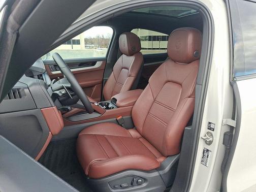 2026 Porsche Cayenne Cayenne E-Hybrid