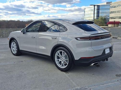 2026 Porsche Cayenne Cayenne E-Hybrid