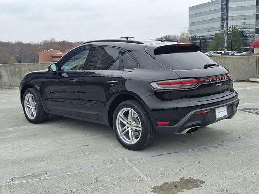 2023 Porsche Macan 