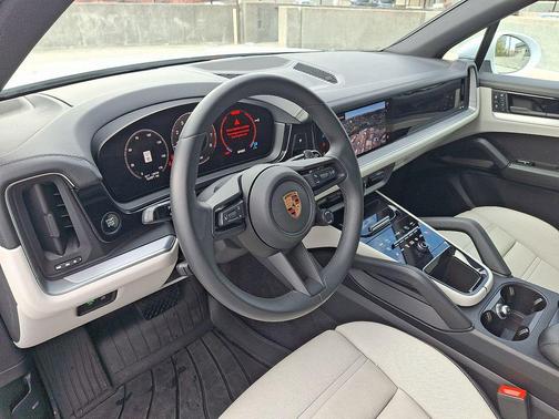 2025 Porsche Cayenne Cayenne