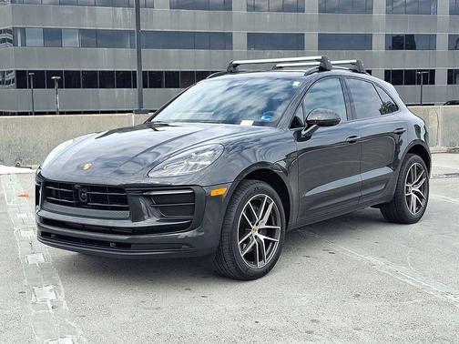 2025 Porsche Macan 