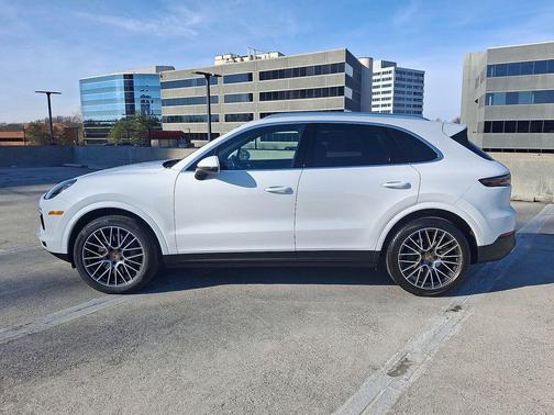 2021 Porsche Cayenne S