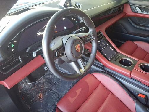 2025 Porsche Taycan 4S