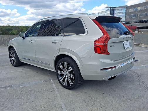 2021 Volvo XC90 T6 Inscription
