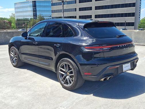 Jet Black 2023 Porsche Macan Macan
