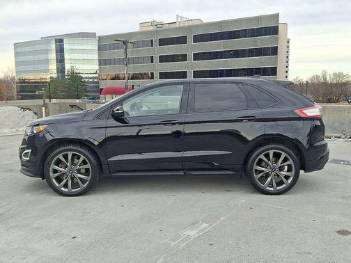 2016 Ford Edge Sport