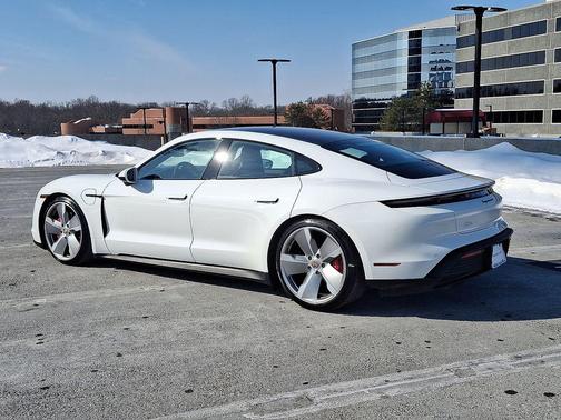 2021 Porsche Taycan 4S