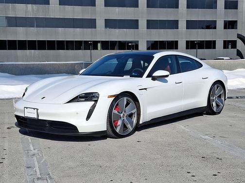 2021 Porsche Taycan 4S