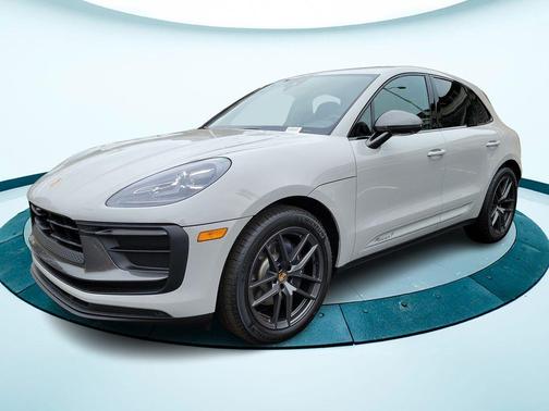 2023 Porsche Macan 