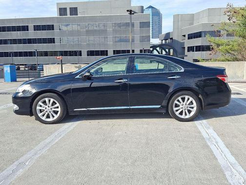 2011 Lexus ES 350 Base