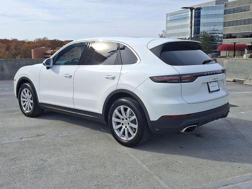 White 2023 Porsche Cayenne Cayenne