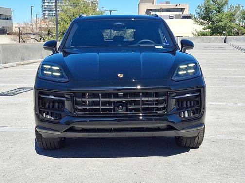 Chromite Black Metallic 2026 Porsche Cayenne Cayenne E-Hybrid