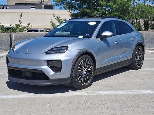 Silver Metallic 2025 Porsche Macan Macan Electric