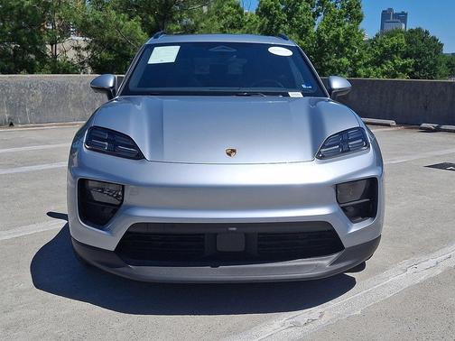 Silver Metallic 2025 Porsche Macan Macan Electric