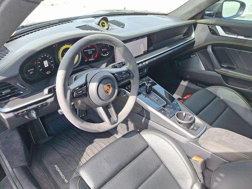 2021 Porsche 911 Turbo