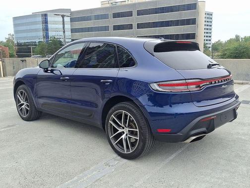 2025 Porsche Macan T