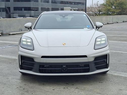2026 Porsche Panamera 
