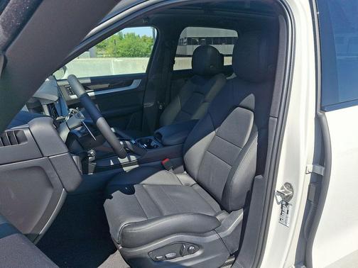 2026 Porsche Cayenne S