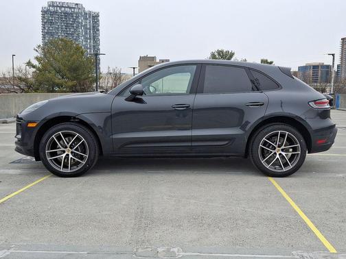 2025 Porsche Macan