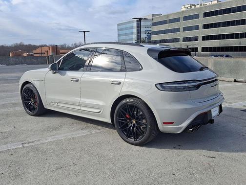 2025 Porsche Macan GTS