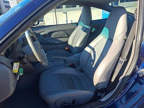 2001 Porsche 911 Carrera