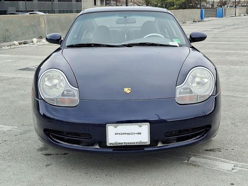 2001 Porsche 911 Carrera