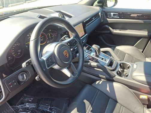 Moonlight Blue 2022 Porsche Cayenne Cayenne E-Hybrid Platinum Edition