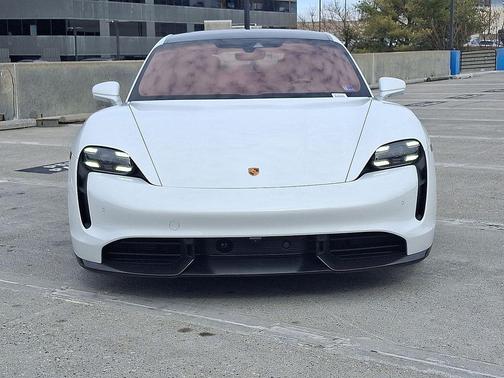 2022 Porsche Taycan Turbo S
