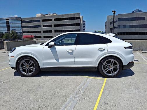 2025 Porsche Cayenne Cayenne