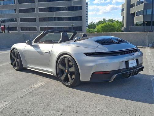 GT Silver Metallic 2026 Porsche 911 Carrera GTS