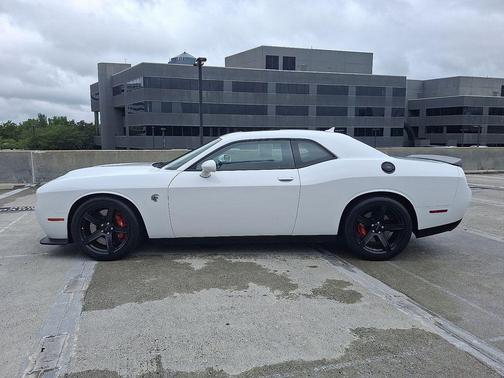 2022 Dodge Challenger SRT Hellcat