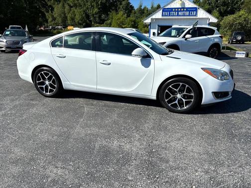 2017 Buick Regal Turbo Sport Touring