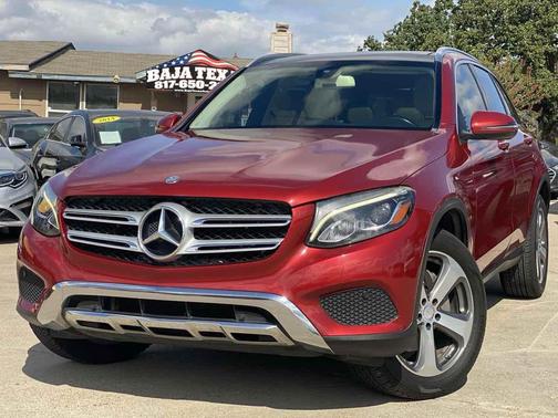 designo Cardinal Red Metallic 2017 Mercedes-Benz GLC 300 Base