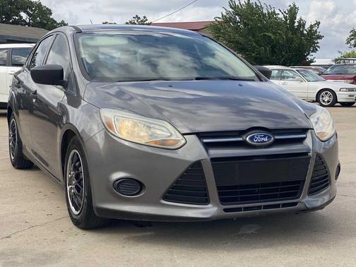 Sterling Gray Metallic 2014 Ford Focus S