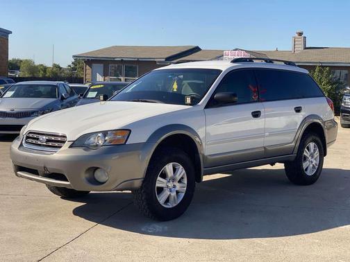 White Pearl/Gray Opal 2005 Subaru Outback 2.5 i
