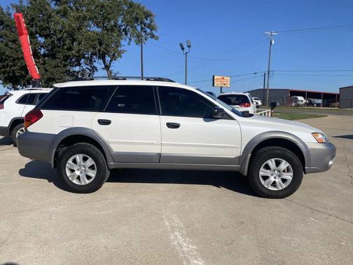 White Pearl/Gray Opal 2005 Subaru Outback 2.5 i