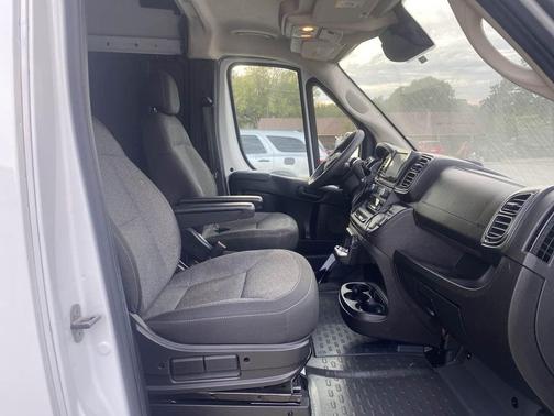 Bright White Clearcoat 2023 RAM ProMaster 3500 High Roof