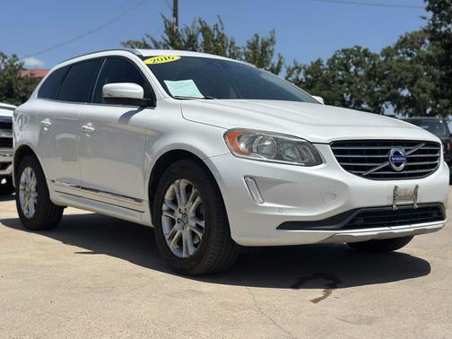 Crystal White Pearl 2016 Volvo XC60 T5 Drive-E Premier