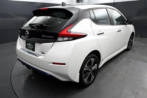 2022 Nissan Leaf SV PLUS 62 kWh