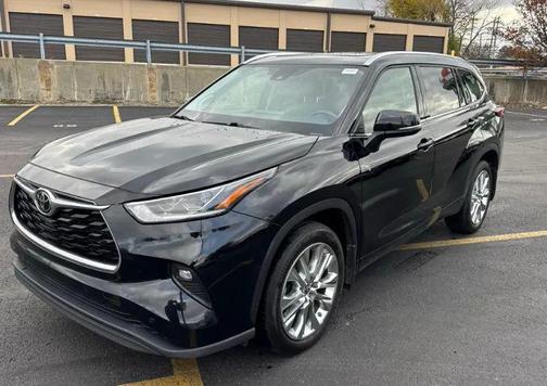 2021 Toyota Highlander Limited