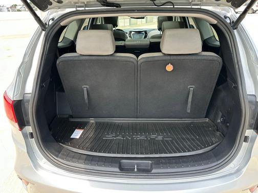 2017 Hyundai SANTA FE SE Ultimate