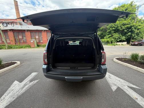 Blue 2015 GMC Yukon SLT