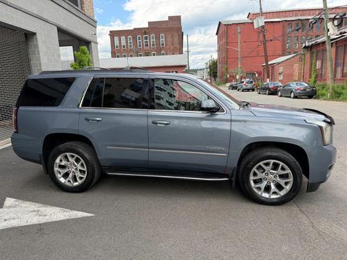 Blue 2015 GMC Yukon SLT